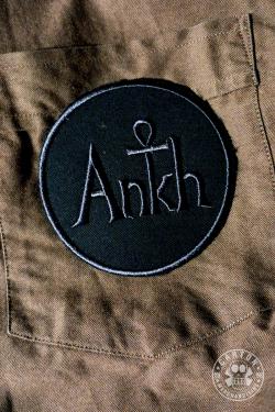 ANKH CIRCLE graphite okładka